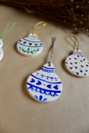 Figuras navideñas · Adorno cerámica